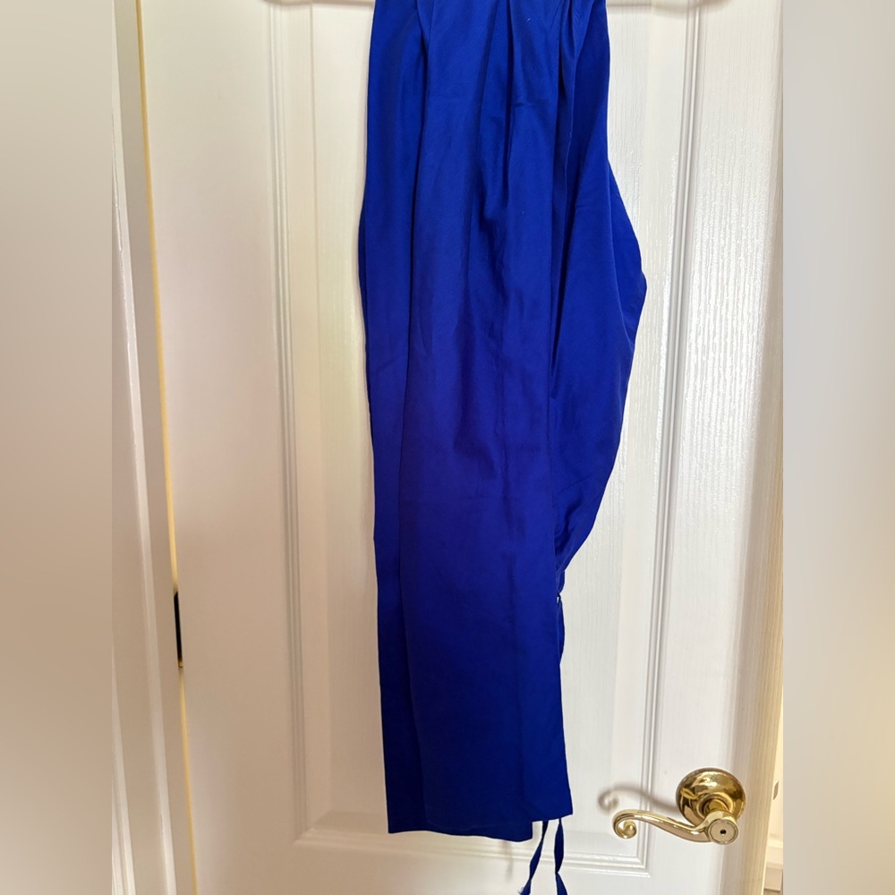 Stunning 3 piece Blue Anarkali Suit with Red & Gold Embroidery | Aprx Size Small - Picture 9 of 11